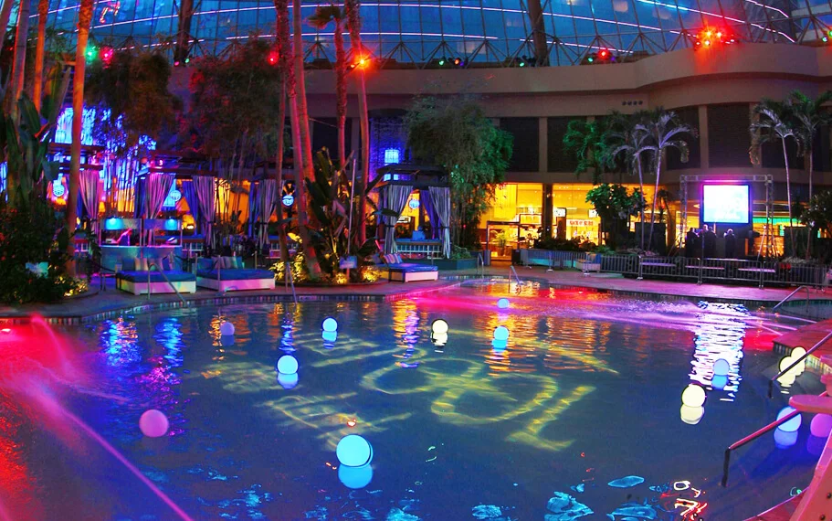 Pool After Dark – Harrah’s Atlantic City