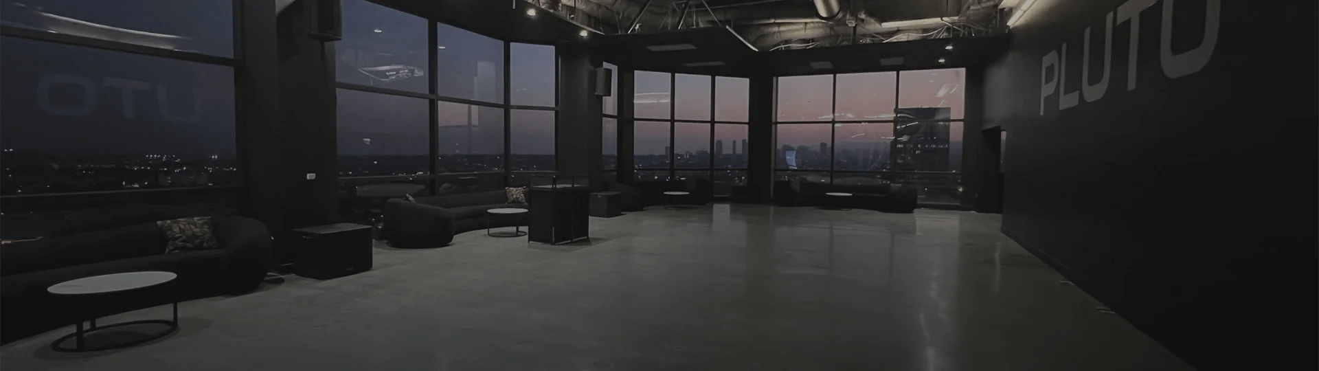 Pluto Los Angeles Penthouse • Helipad
