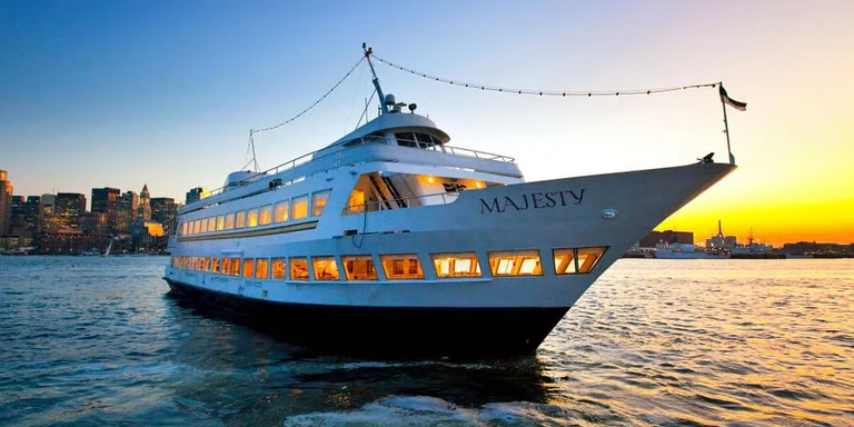 Majesty Yacht of Baltimore