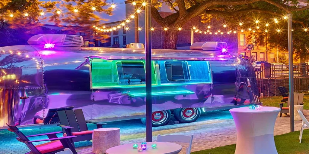 backYARD Bar | Sheraton Austin