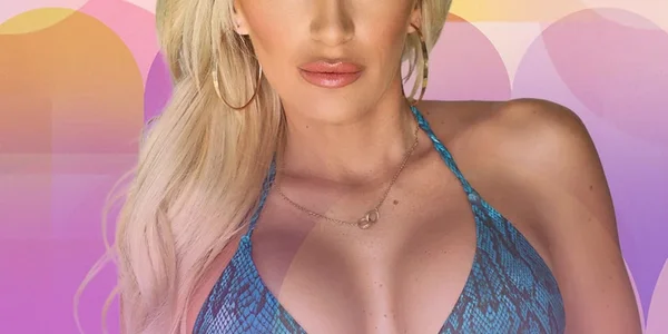 Stephi K