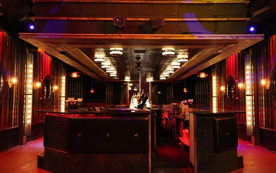 Circle Bar