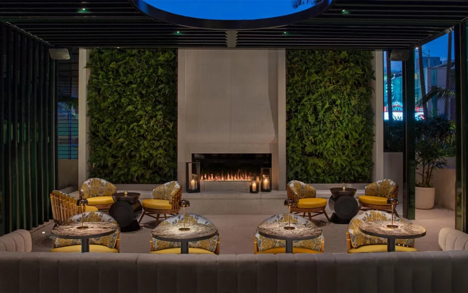 W Hollywood Living Room & Garden