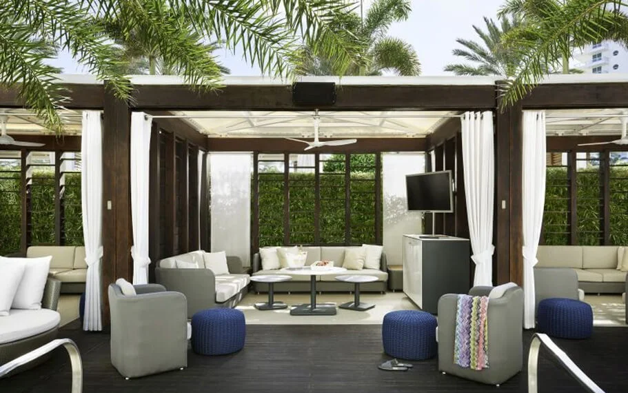 Arkadia Day Club at Fontainebleau Miami Beach