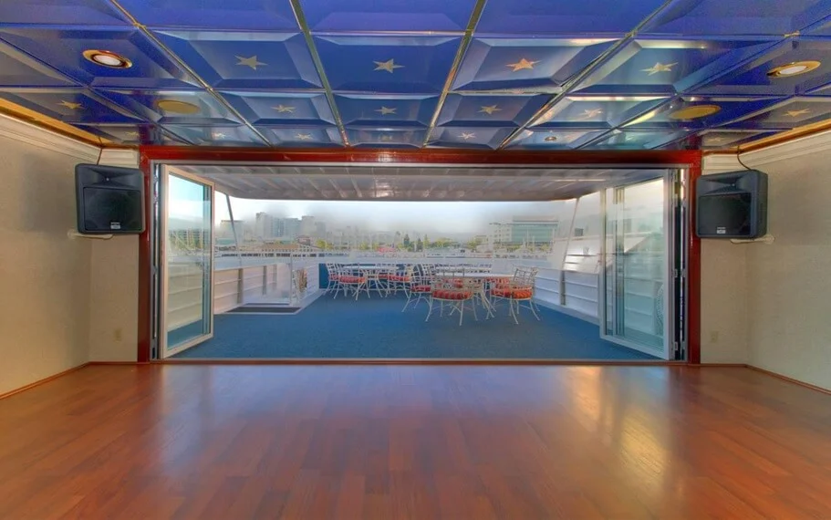 Merlot Commodore Yacht – San Francisco
