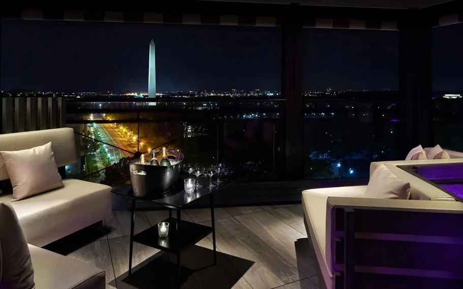 Vue Rooftop DC