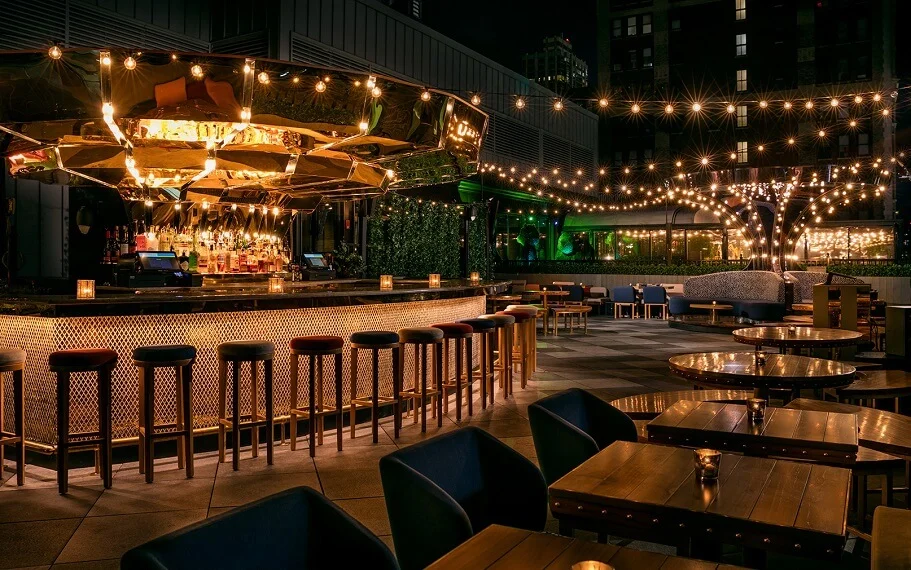 Magic Hour Rooftop Bar & Lounge NYC