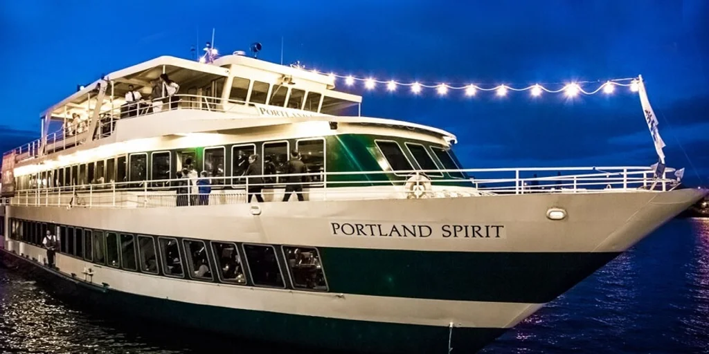 Portland Spirit Yacht – Salmon Springs Dock