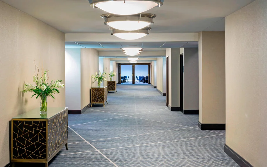 Sheraton Norfolk Waterside Hotel