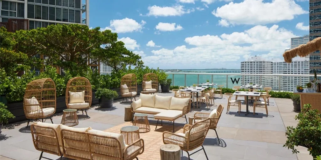 W Miami Downtown | 15th Floor Rooftop Lounge