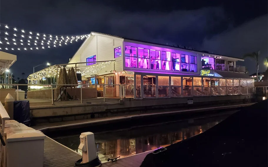 Seaview Ultra Lounge