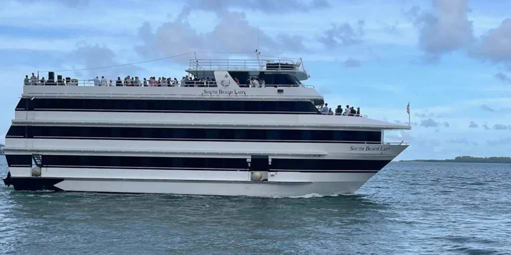 South Beach Lady Yacht – Miami
