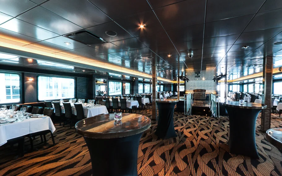 Odyssey Lake Michigan Yacht – Chicago