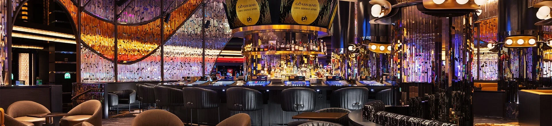 Glass Bar Planet Hollywood