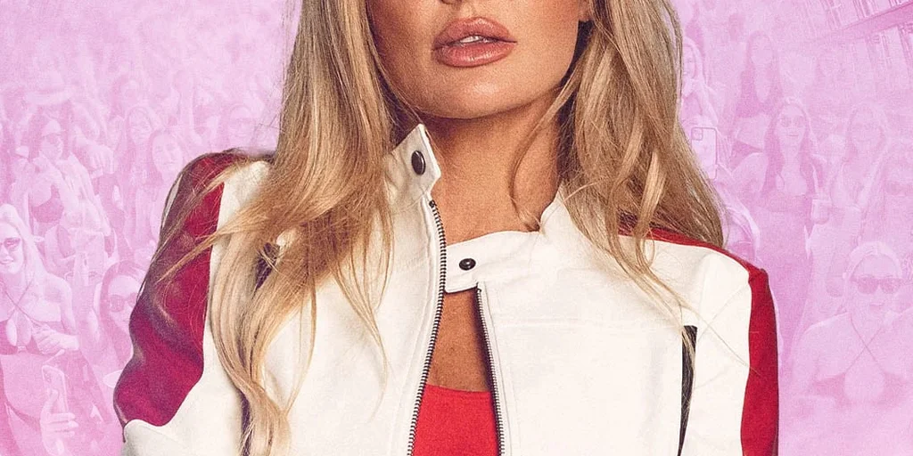 Brooke Evers - Halloween Weekend