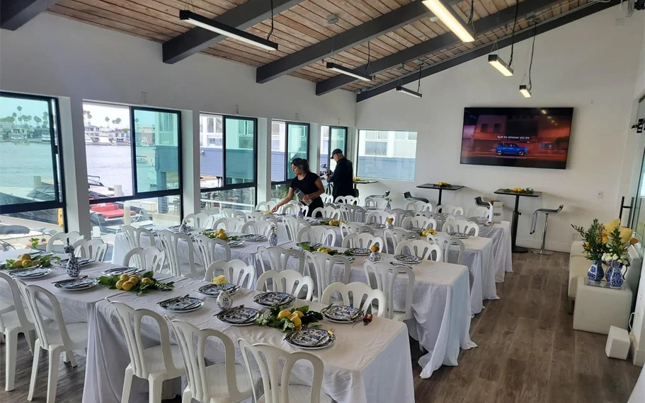 Seaview Ultra Lounge