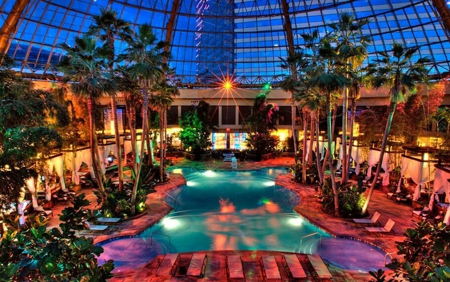 Pool After Dark – Harrah’s Atlantic City