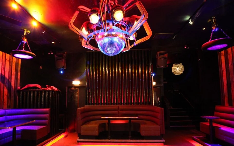 Circle Bar