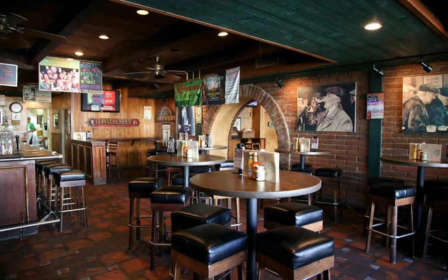Hennesseys Laguna Beach
