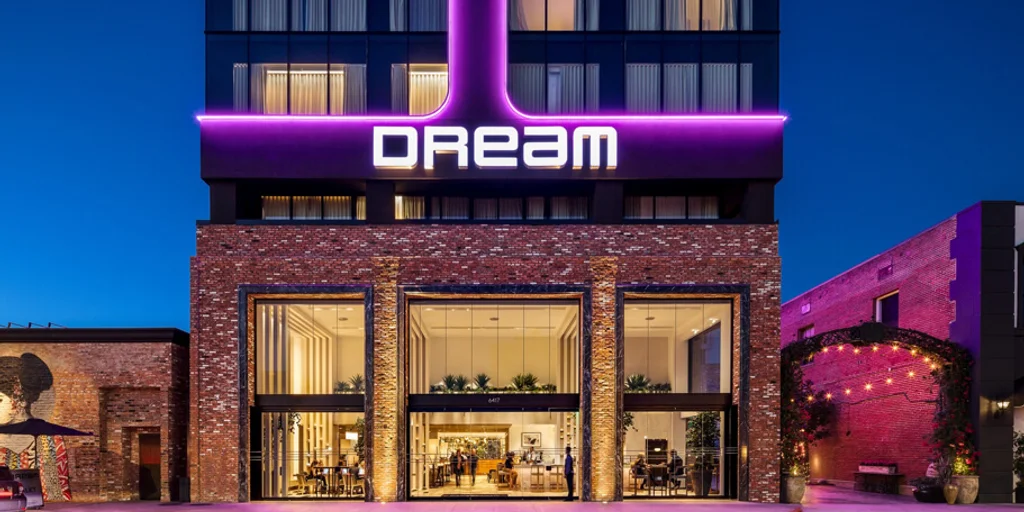 Dream Hollywood