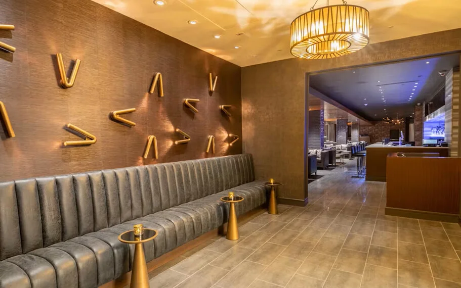 Rosé & Rye | Hotel Colee