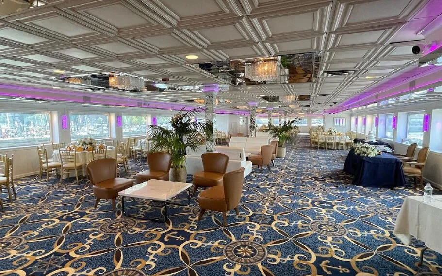 Horizon’s Edge Cornucopia Yacht – Pier 14