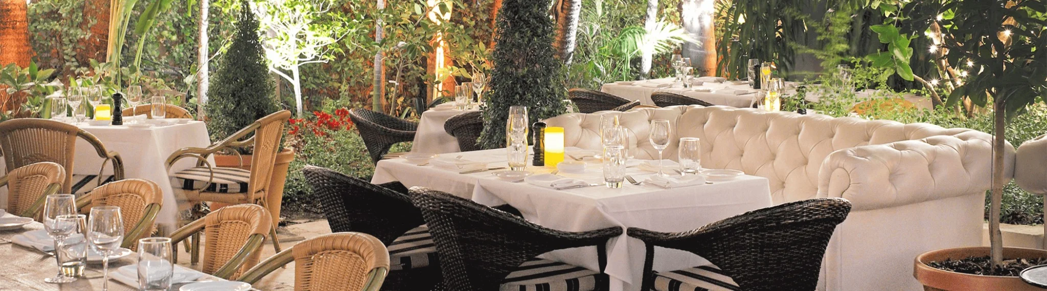 Villa Azur Restaurant & Lounge – Miami