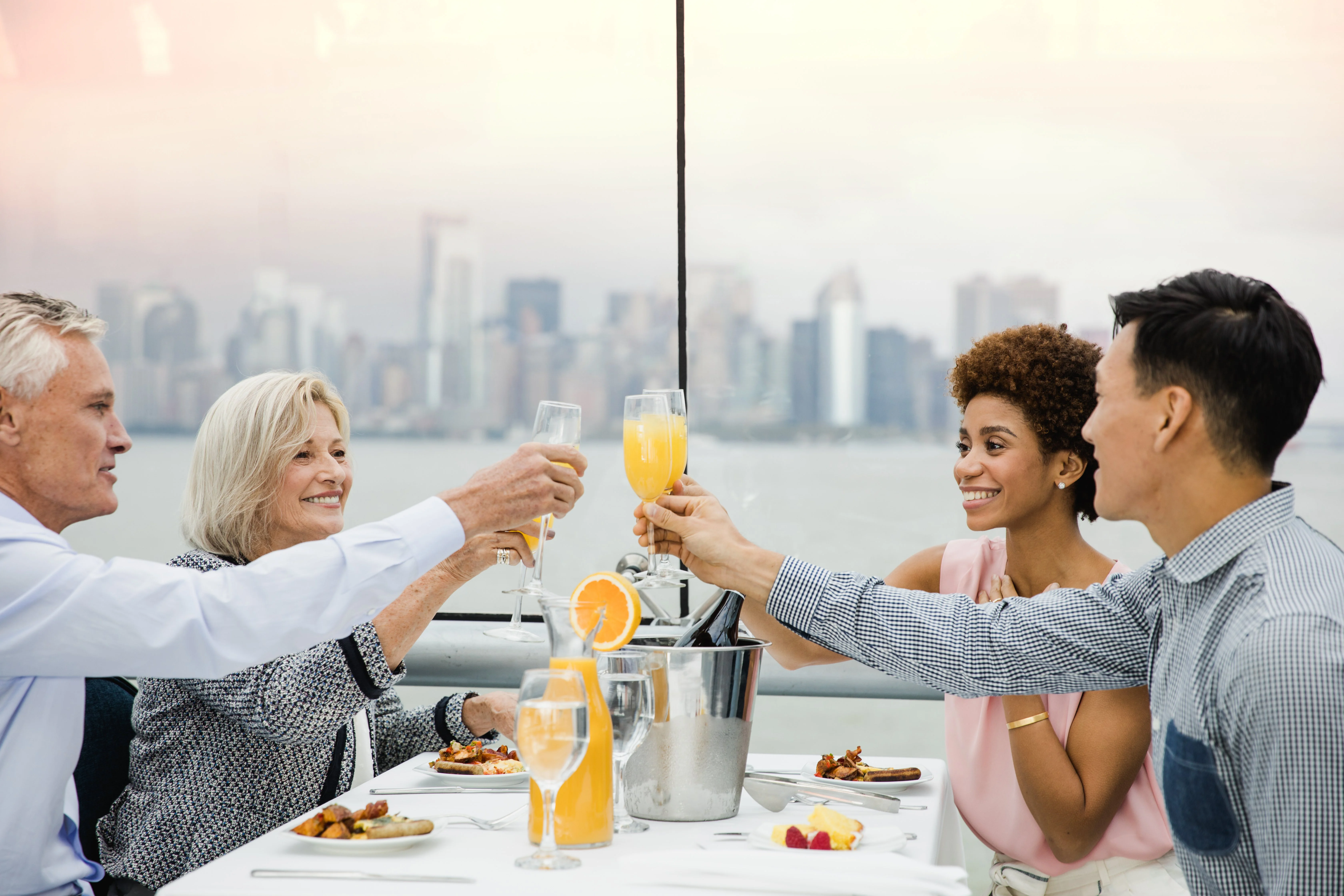 New York Bateaux Premier Bottomless Mimosa Brunch Cruise