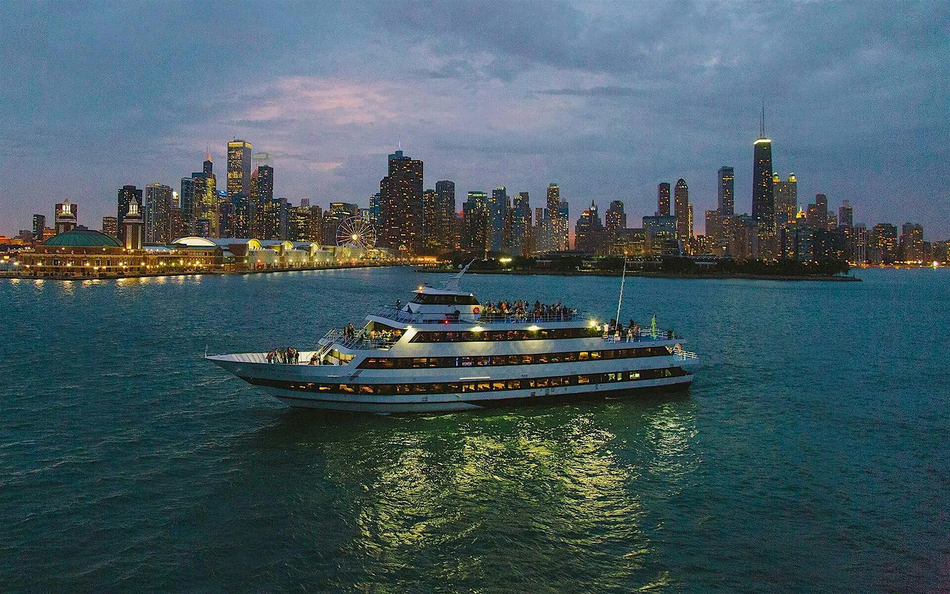 Chicago Labor Day Weekend All White Attire Party Cruise
