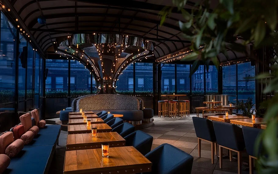 Magic Hour Rooftop Bar & Lounge NYC